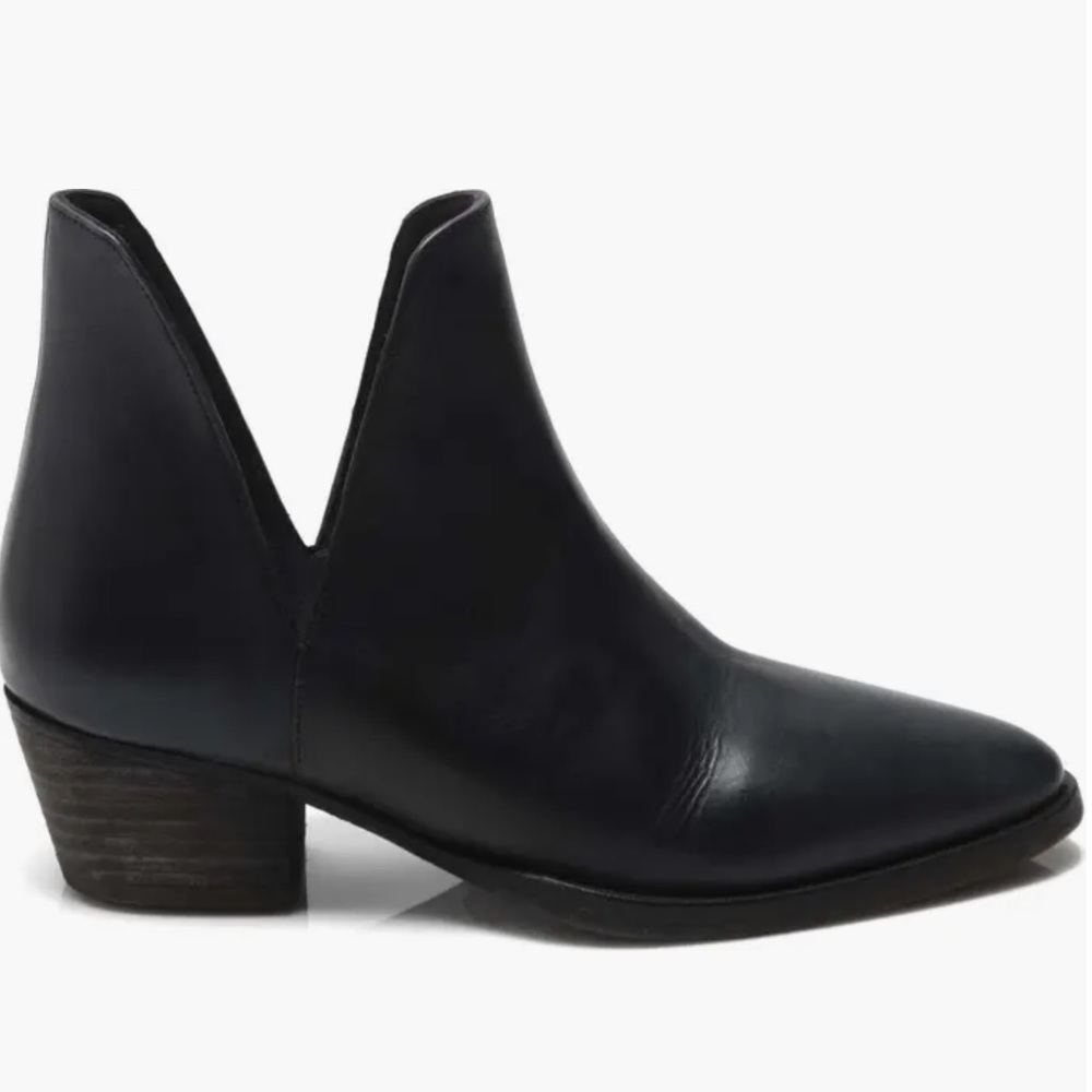 Free People Double V Charm Bootie-NWOT
